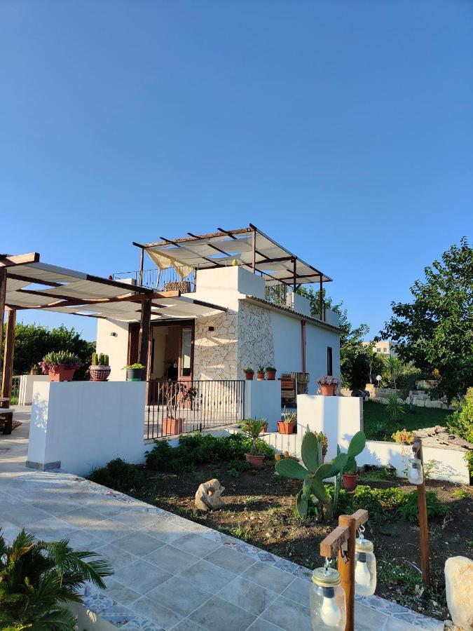 Agribarocco Hotel Noto Exterior photo