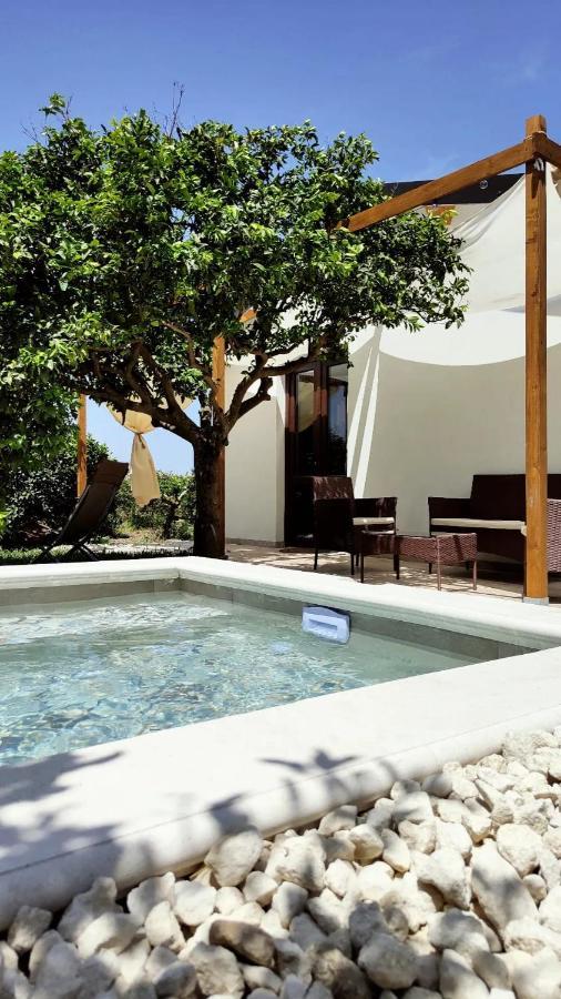 Agribarocco Hotel Noto Exterior photo